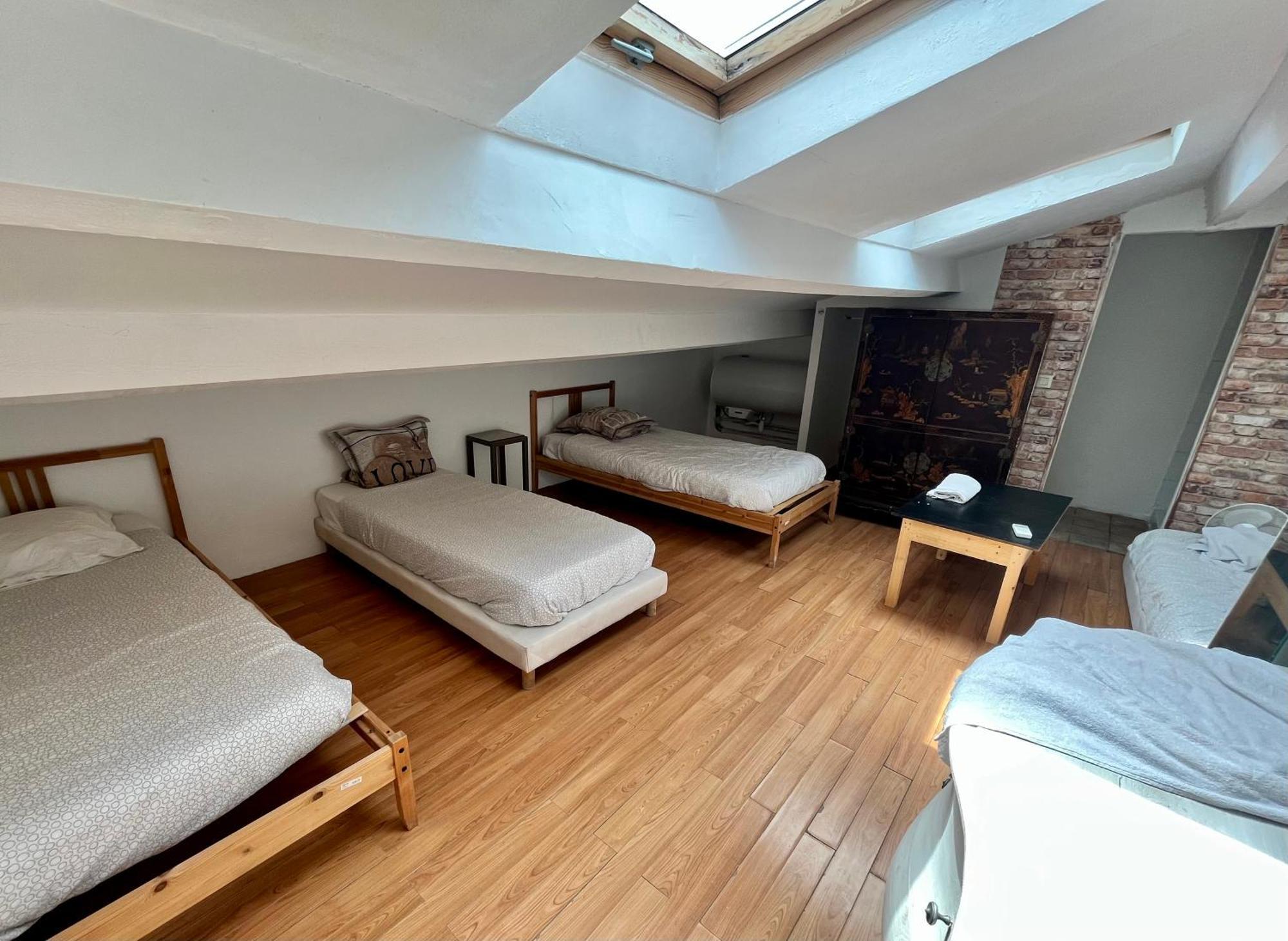 Bed and Breakfast K.N.C.1601 Ла Круа-Вальме Экстерьер фото
